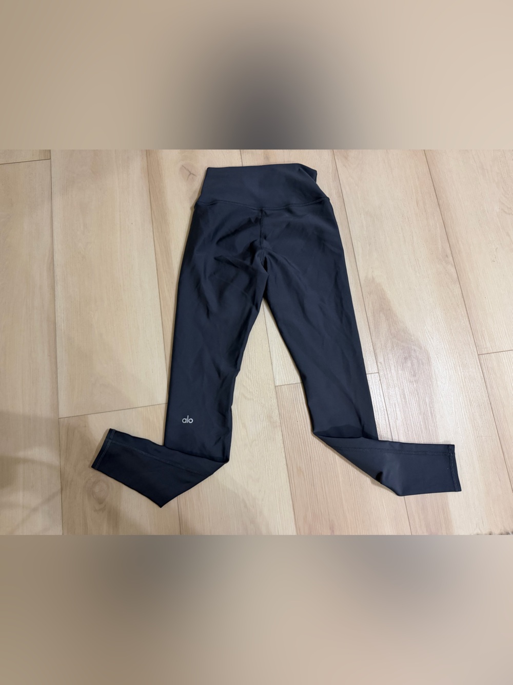 ALO Yoga Black High-Waist Leggings size s